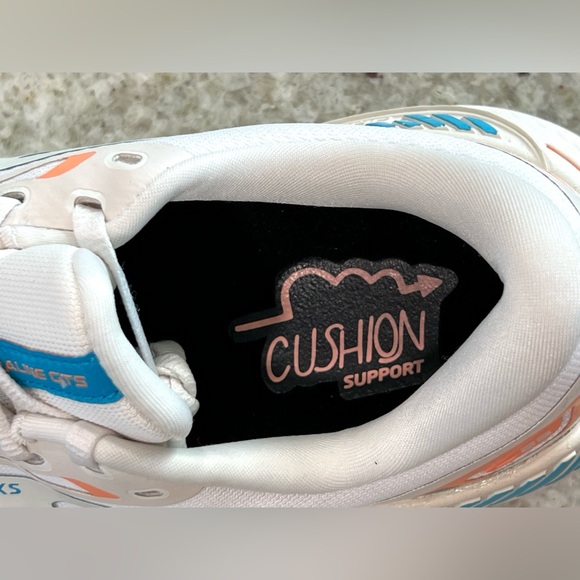 Brooks Adrenaline GTS 23 Women's Coconut Papaya - Picture 12 of 15